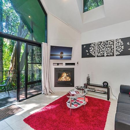 Chalet On Gallery Walk - King Bed, Spa, Fireplace, Wifi & Netflix, Linger A While Mount Tamborine Εξωτερικό φωτογραφία