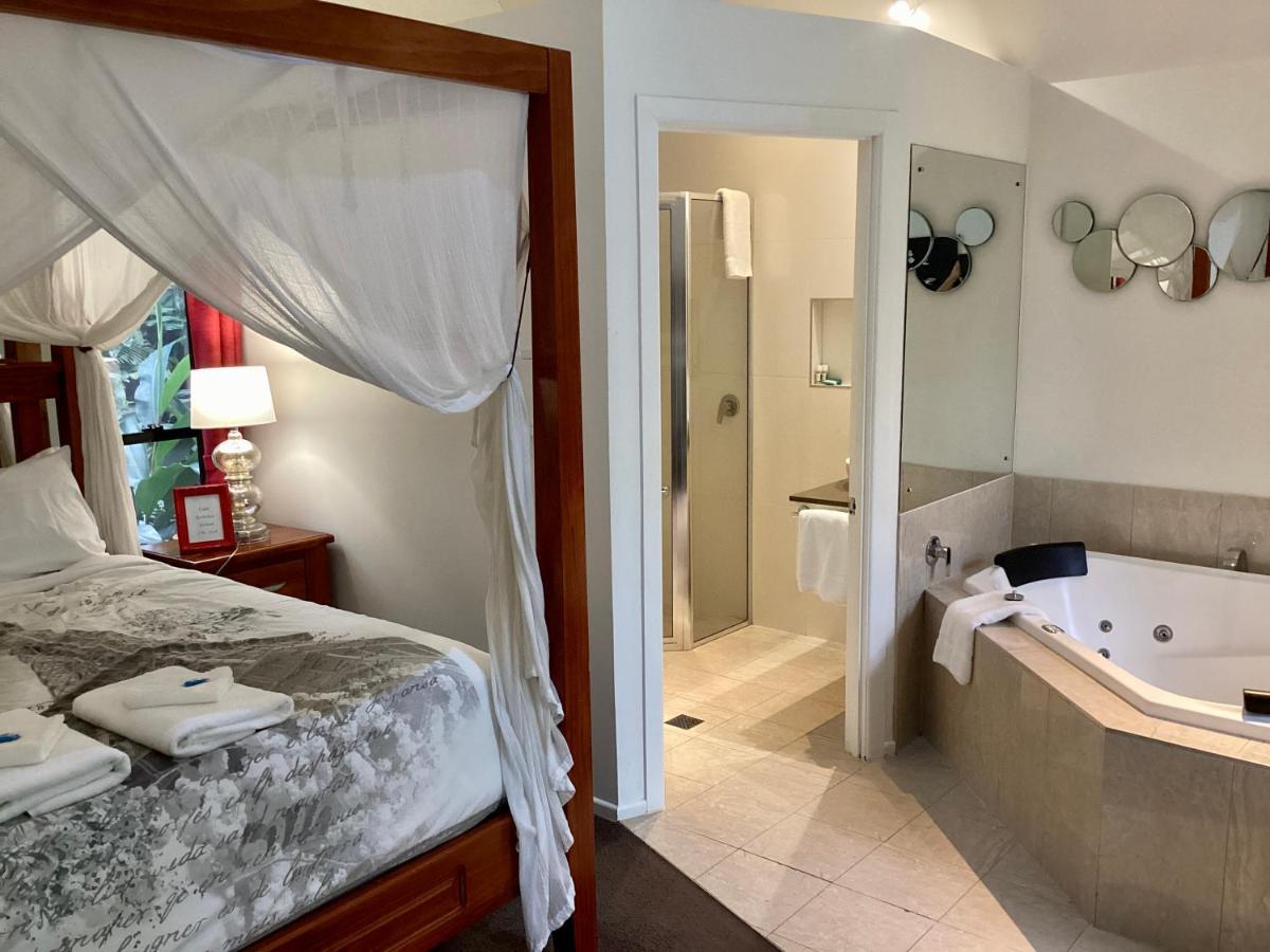 Chalet On Gallery Walk - King Bed, Spa, Fireplace, Wifi & Netflix, Linger A While Mount Tamborine Εξωτερικό φωτογραφία
